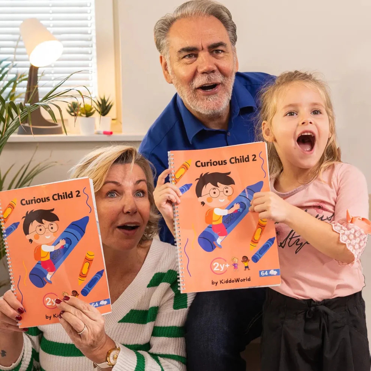 Curious Child 2 – Írj és törölj füzet az írás tanulásához, többször használható (64 oldal, 2–5 év)