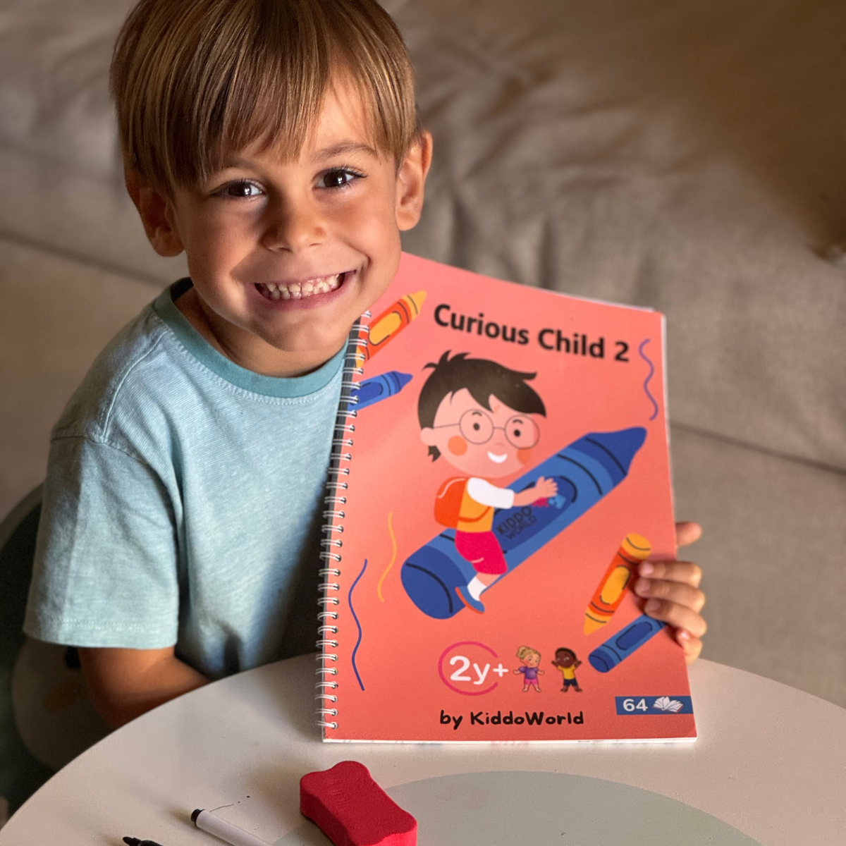 Curious Child 2 – Írj és törölj füzet az írás tanulásához, többször használható (64 oldal, 2–5 év)
