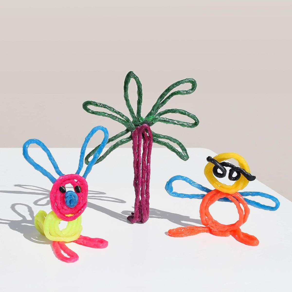 Wikki Stix varázslatos viaszolt zsinórok (50 db-os készlet, 3+ éves kortól)