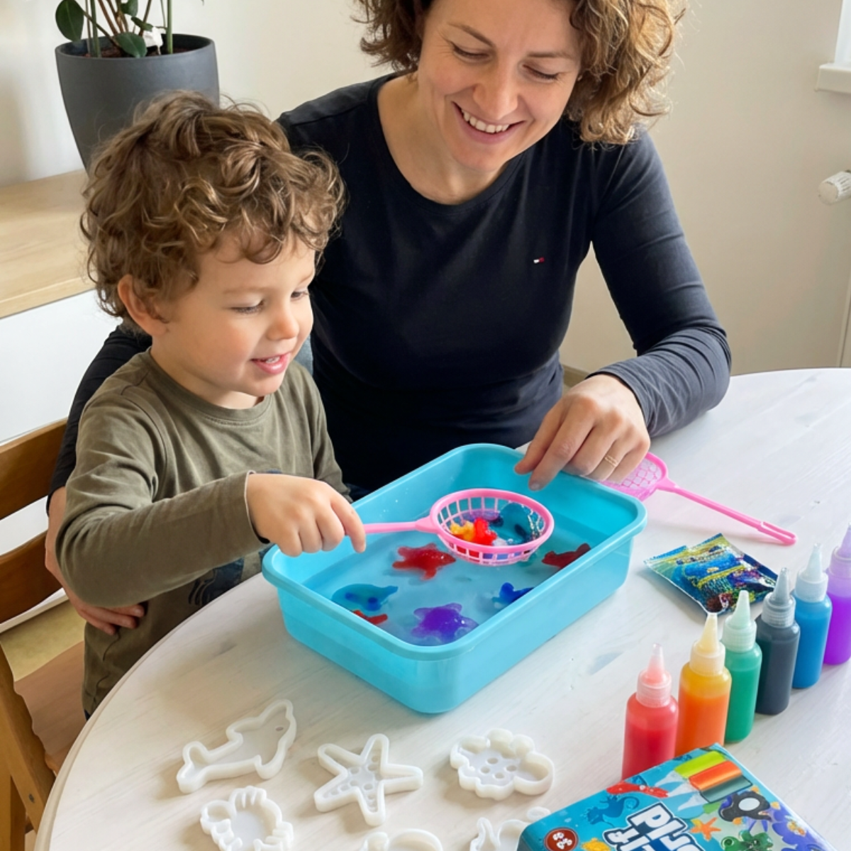 Varázslatos vízi manók CSILLÁMOKKAL | Tengeri világ | 4, 8 és 16 szín | 3+ éves gyermekeknek