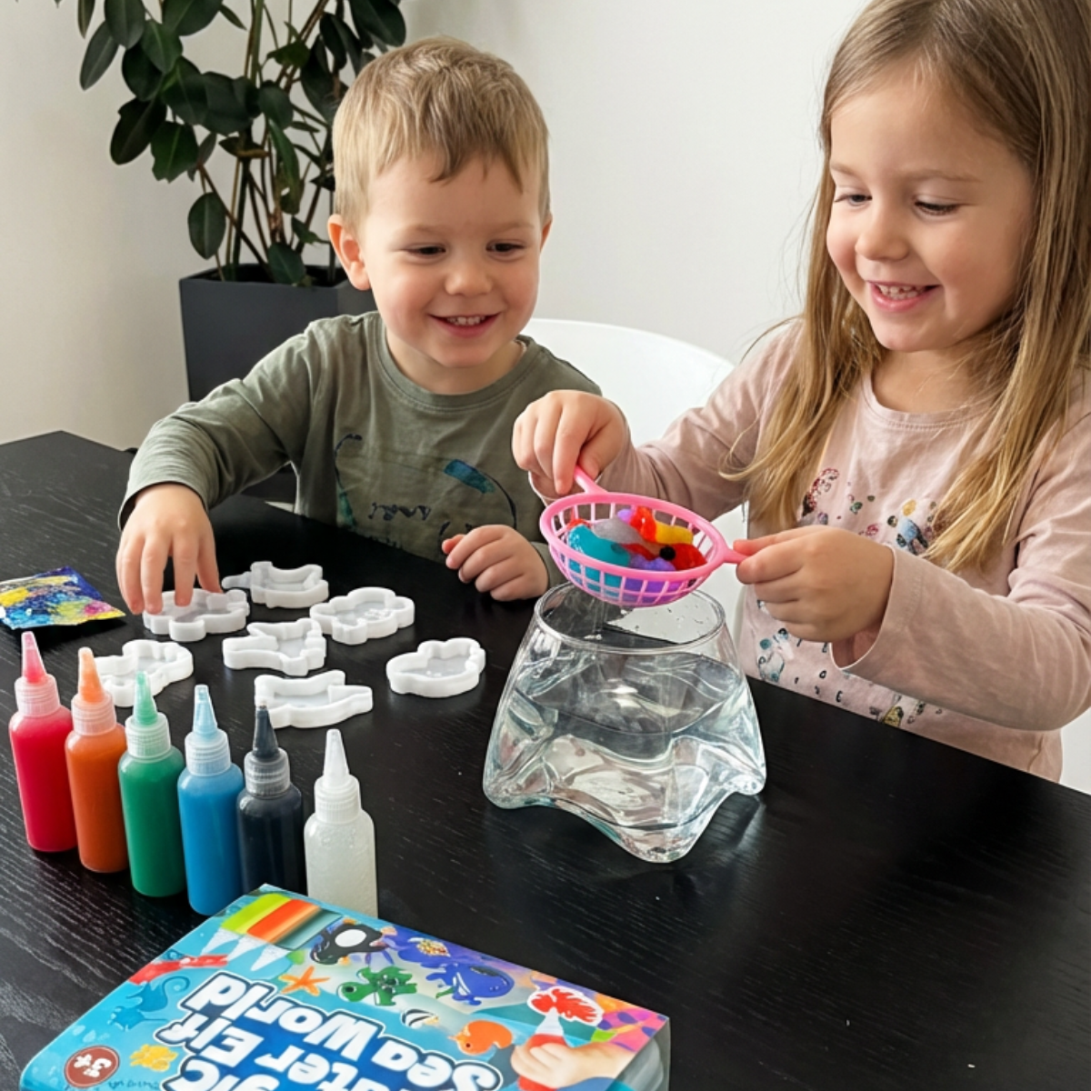 Varázslatos vízi manók CSILLÁMOKKAL | Tengeri világ | 4, 8 és 16 szín | 3+ éves gyermekeknek